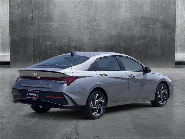 2025 Hyundai Elantra Hybrid SEL Sport photo 2
