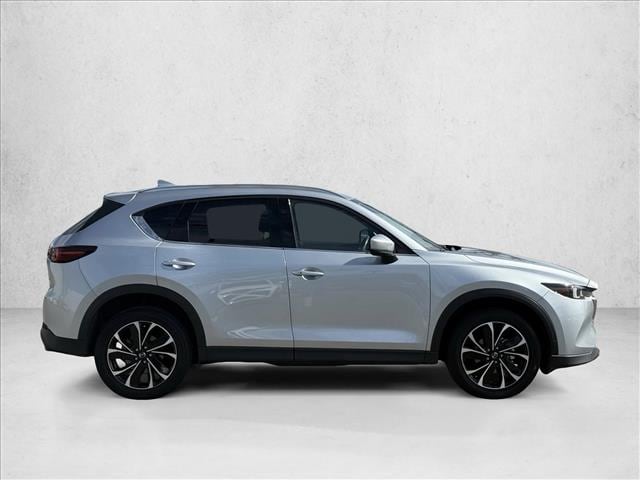 2023 Mazda CX-5 2.5 S Premium Package photo 4