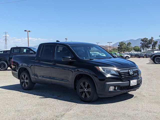 2017 Honda Ridgeline Black Edition photo 2