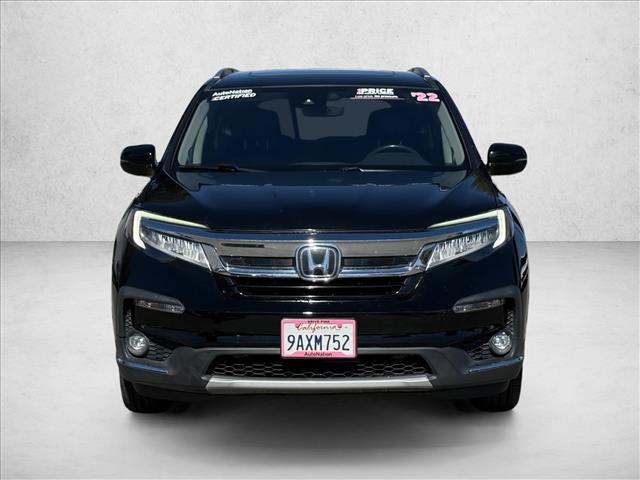 2022 Honda Pilot Touring photo 2