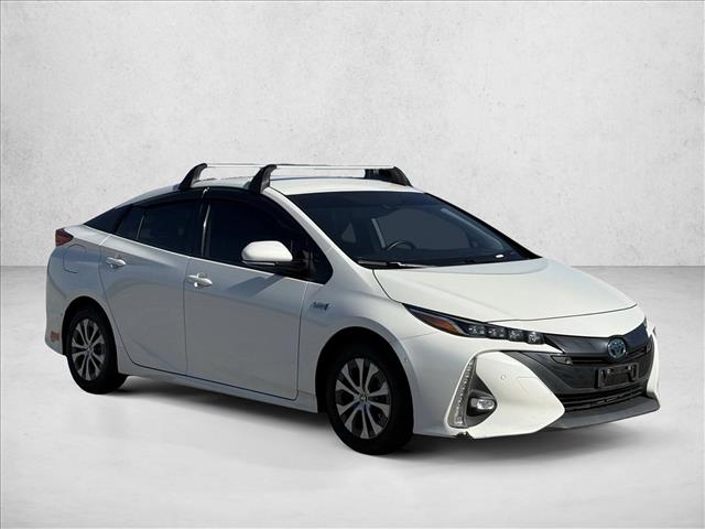 2020 Toyota Prius Prime Limited photo 3