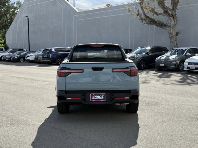 2025 Hyundai Santa Cruz SE photo 6