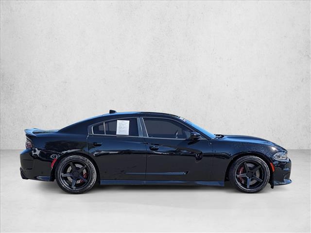 2019 Dodge Charger Scat Pack photo 4