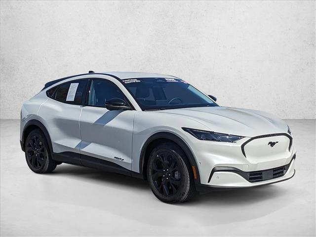 2024 Ford Mustang Mach-E Select photo 3