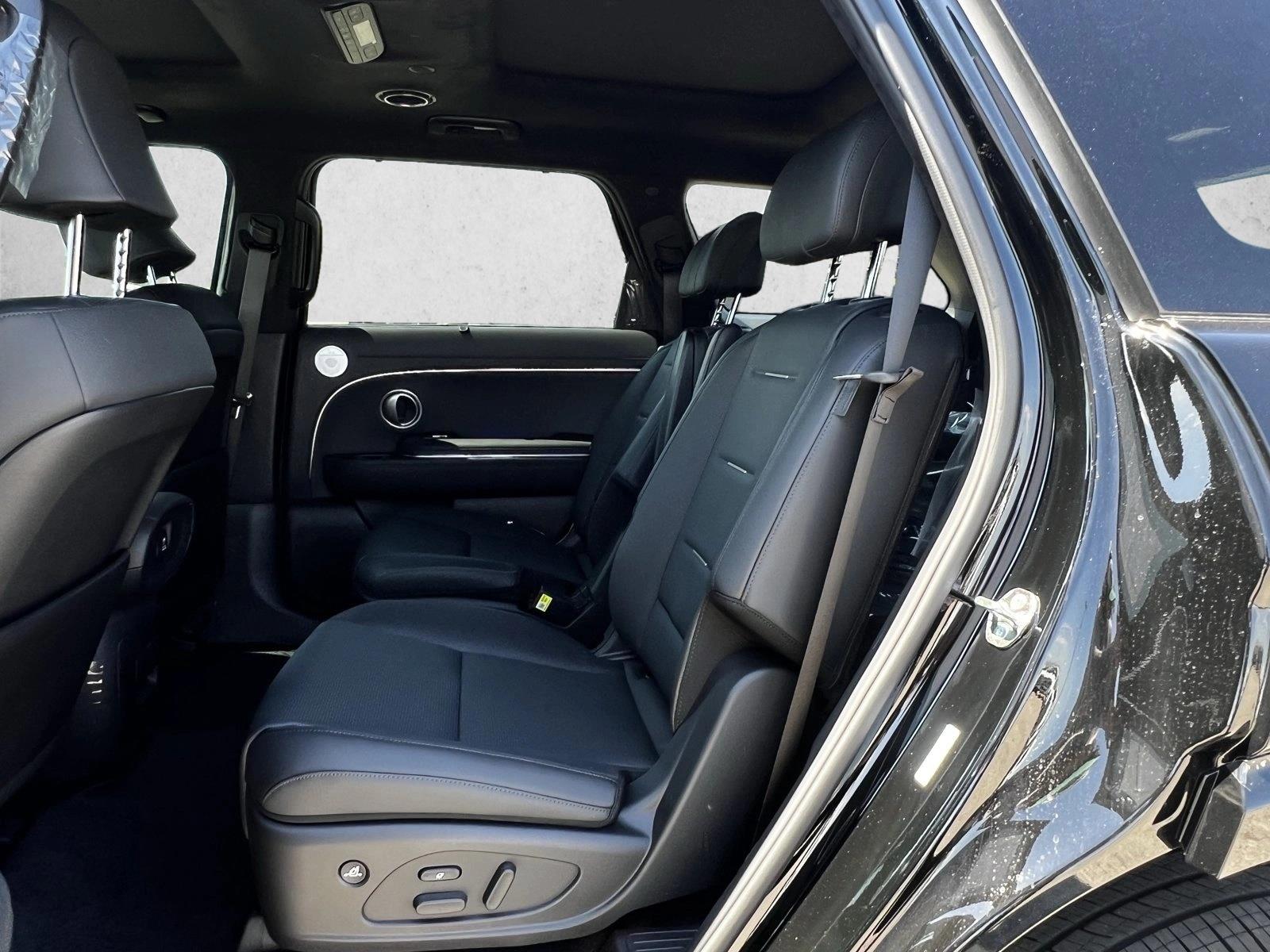 2026 Hyundai Palisade Calligraphy - Photo 13
