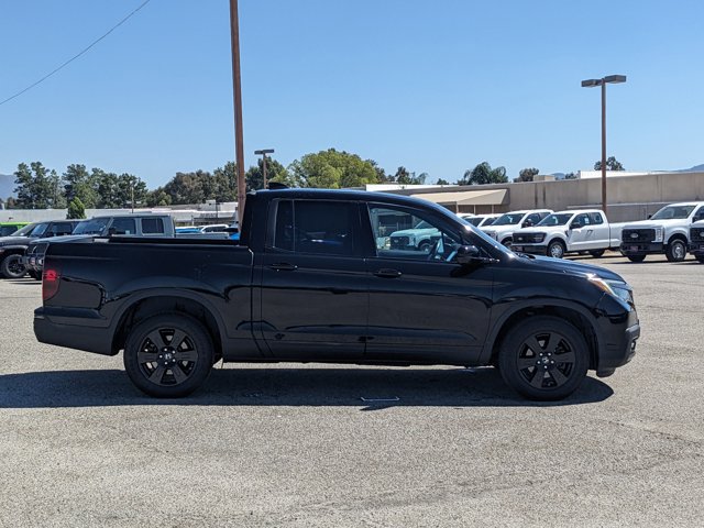 2017 Honda Ridgeline Black Edition photo 3