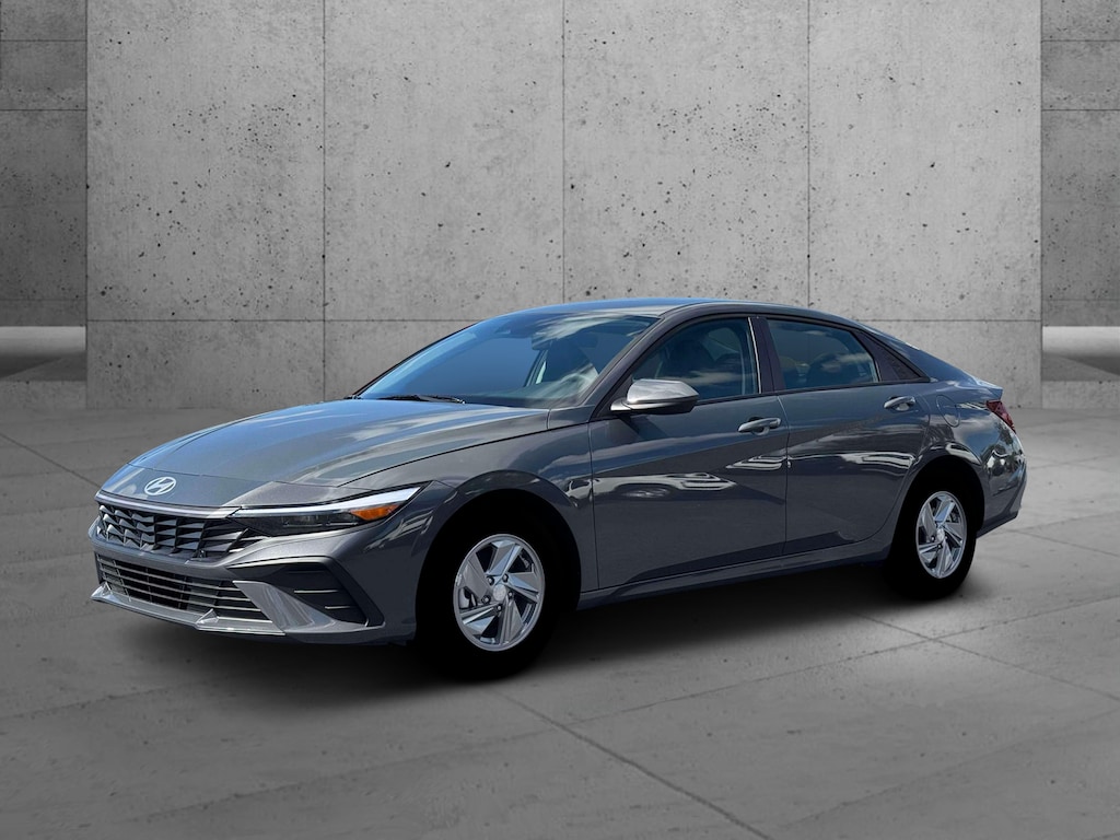 New 2026 Hyundai Elantra SE Sedan