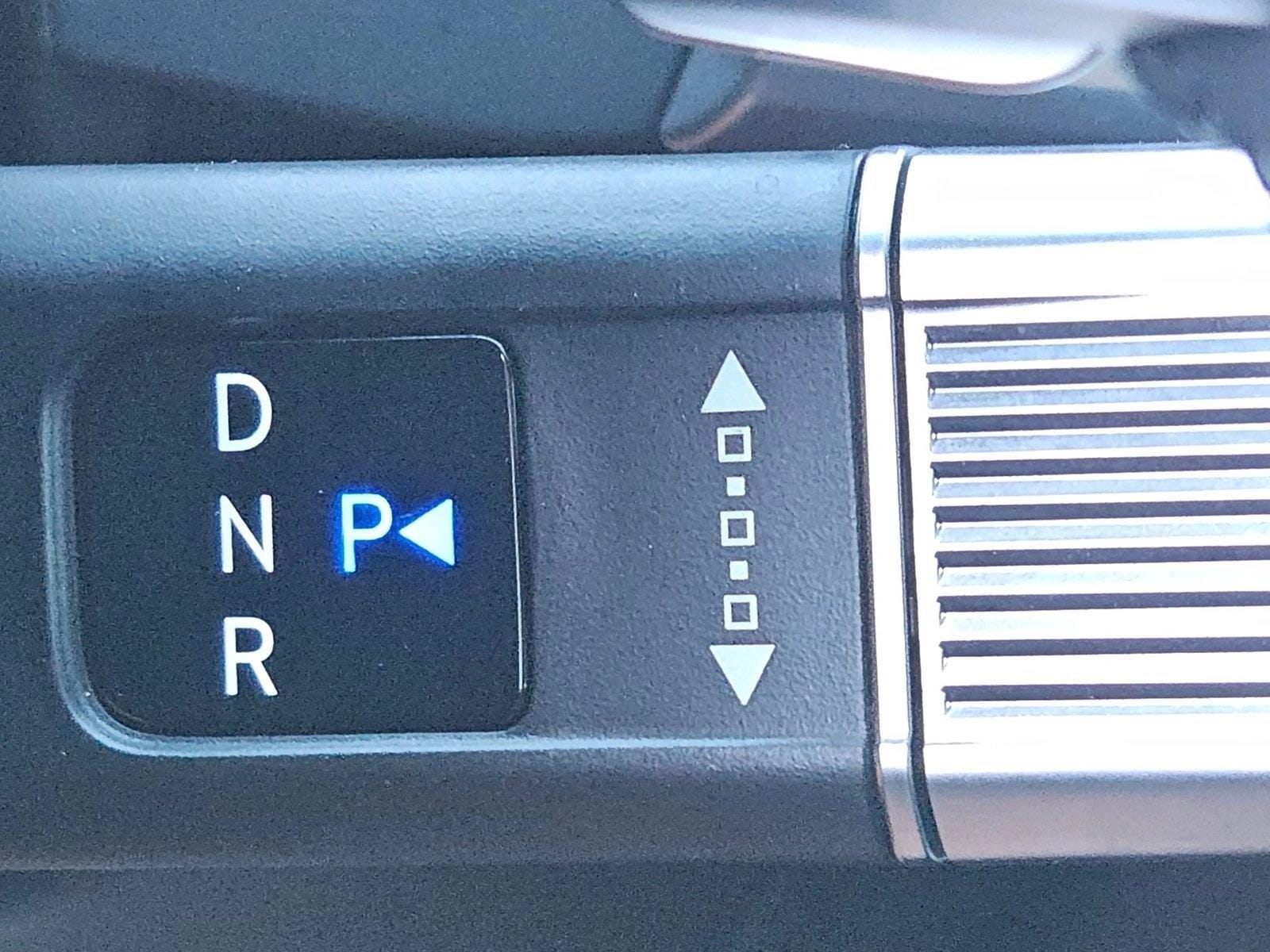 2026 Hyundai Santa Fe SE - Photo 10