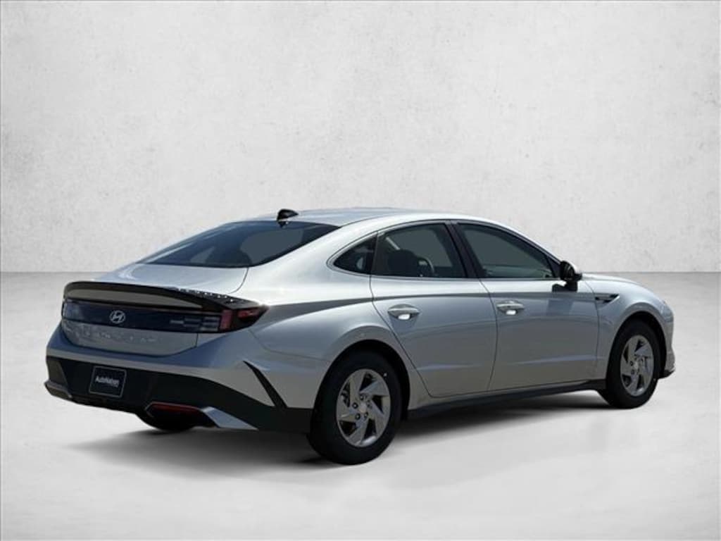 New 2026 Hyundai Sonata SE Sedan