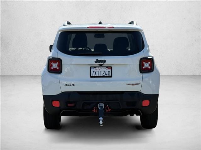 2016 Jeep Renegade Trailhawk 4x4 photo 6