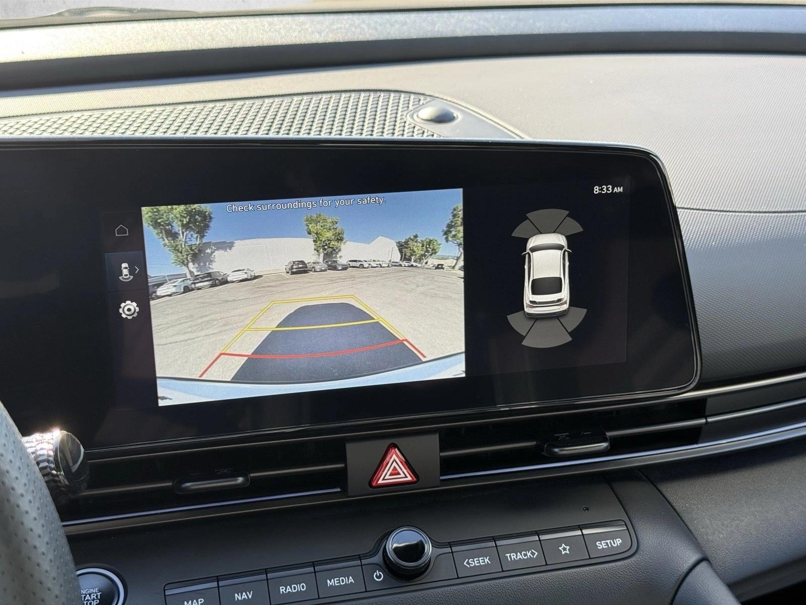 2025 Hyundai Elantra N - Photo 12