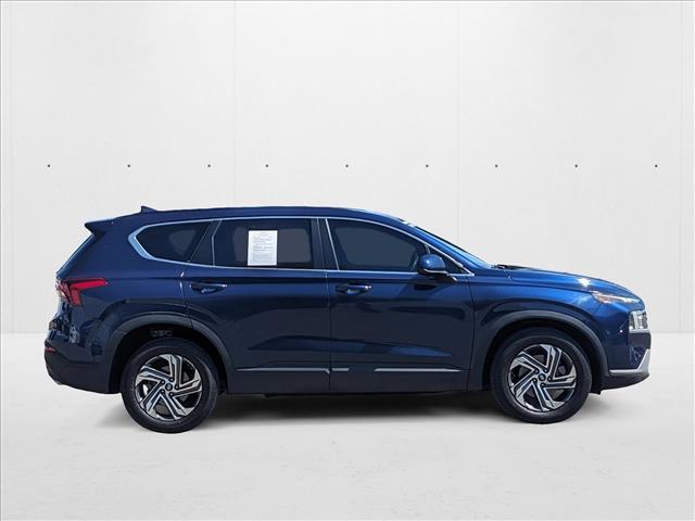 2021 Hyundai Santa Fe SE photo 4