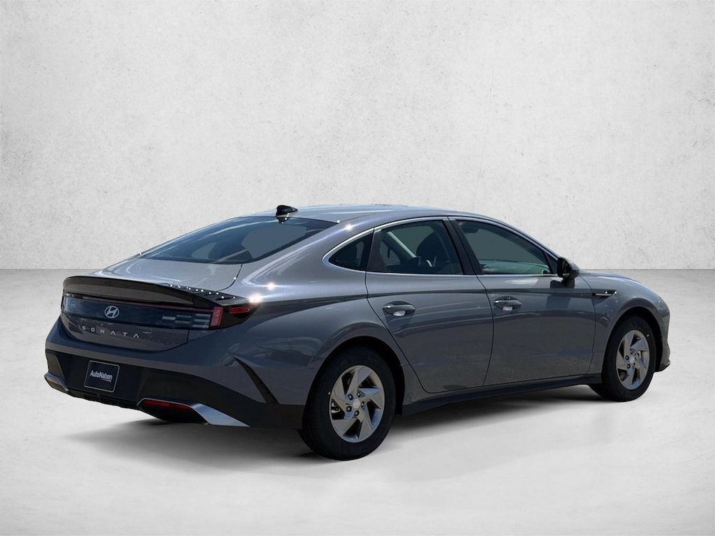 New 2026 Hyundai Sonata SE Sedan