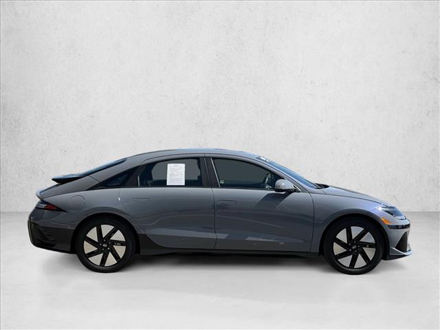2025 Hyundai Ioniq 6 SE photo 4