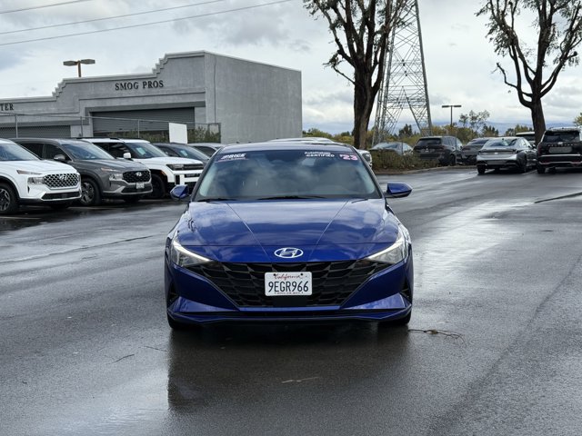 2023 Hyundai Elantra SEL photo 2