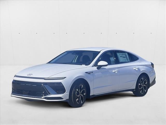 2025 Hyundai Sonata SEL's photo
