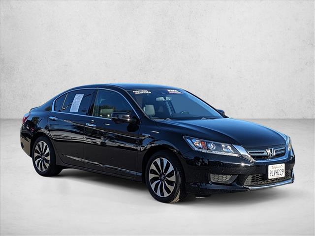 2015 Honda Accord Hybrid EX-L photo 2