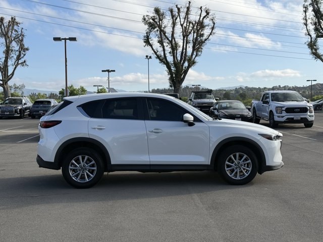 2023 Mazda CX-5 2.5 S Preferred Package photo 4