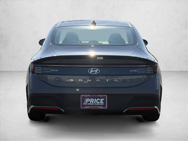 2025 Hyundai Sonata SE photo 6