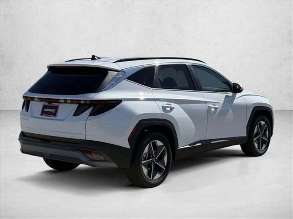 New 2026 Hyundai Tucson SEL Premium FWD SUV