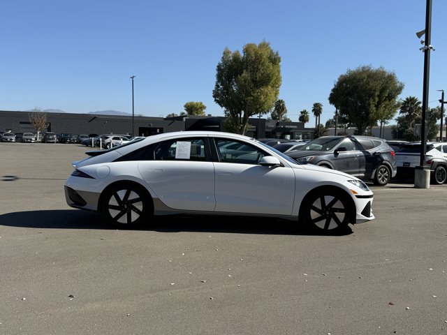 2025 Hyundai Ioniq 6 SE photo 4