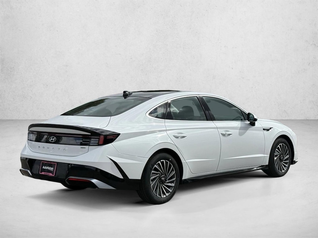 New 2026 Hyundai Sonata Hybrid SEL Sedan