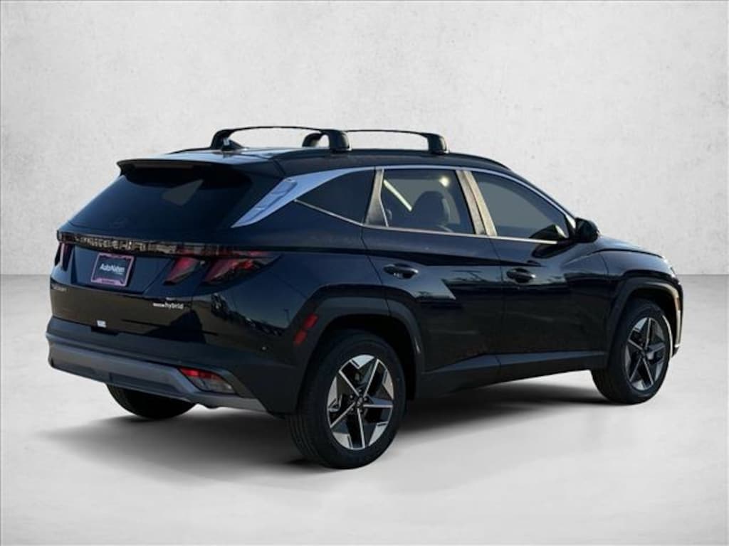 New 2026 Hyundai Tucson Hybrid SEL SUV