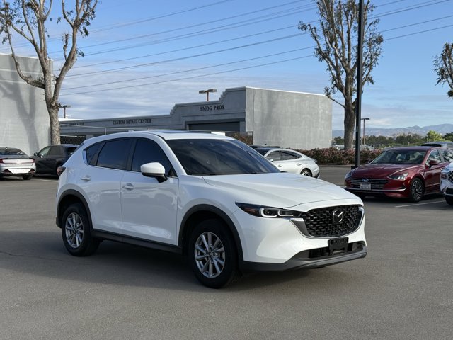 2023 Mazda CX-5 2.5 S Preferred Package photo 3