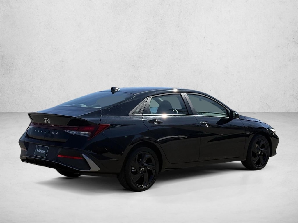New 2026 Hyundai Elantra SEL Sport Sedan