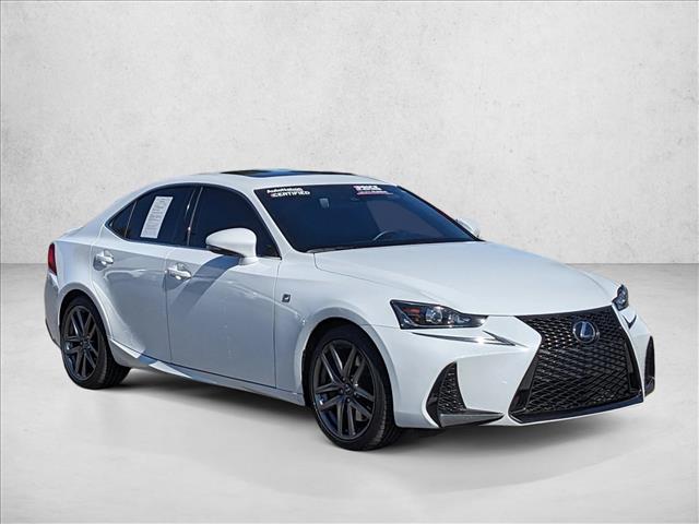 2017 Lexus IS 350 F SPORT photo 3