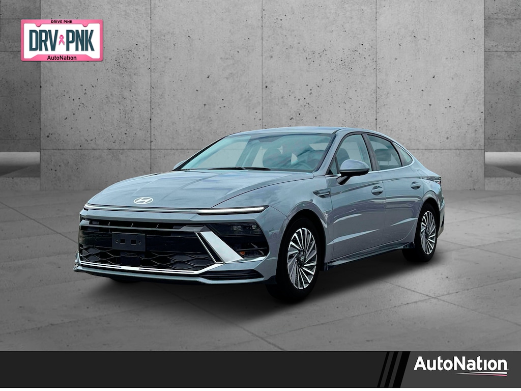 New 2025 Hyundai Sonata Hybrid SEL Sedan