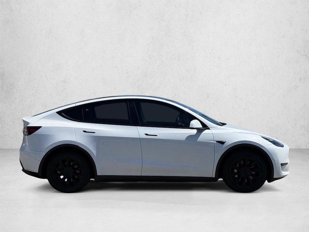 Used 2022 Tesla Model Y Long Range SUV