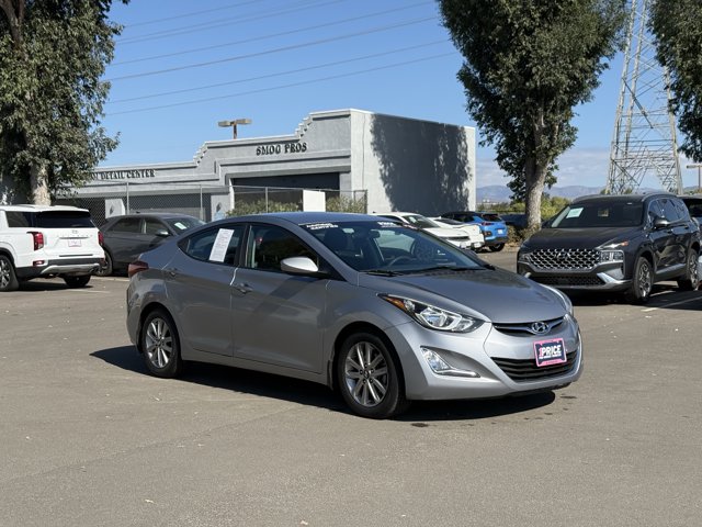 2016 Hyundai Elantra SE photo 3