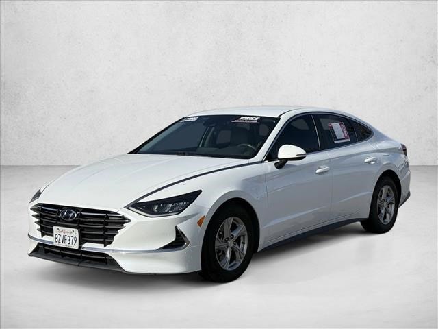 2022 Hyundai Sonata SE's photo