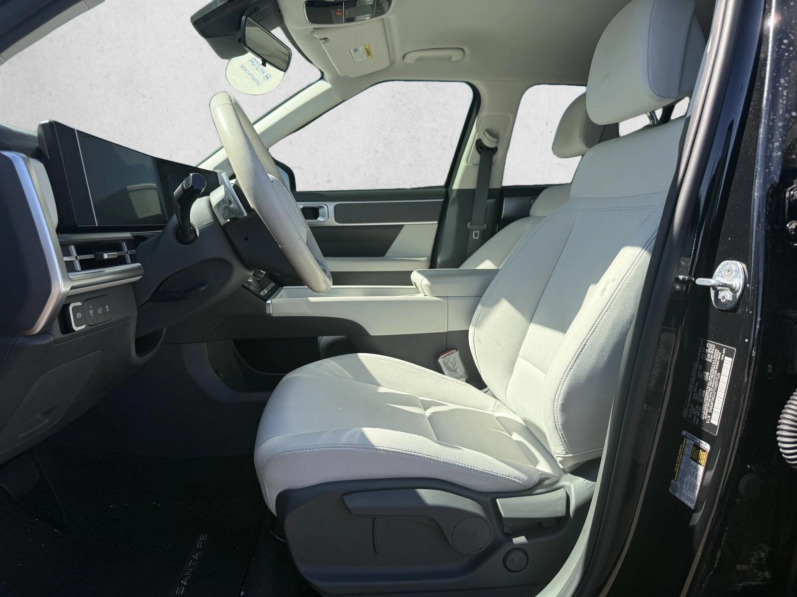 2026 Hyundai Santa Fe SE - Photo 10