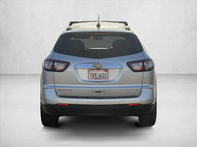 2017 Chevrolet Traverse LT w/2LT photo 6