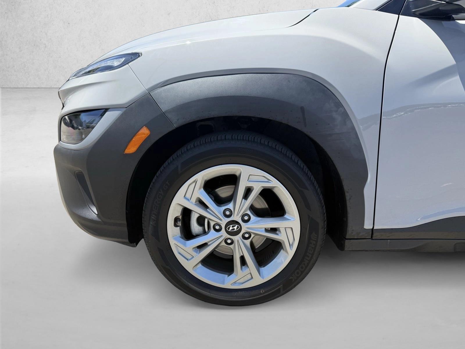 2023 Hyundai Kona SEL - Photo 22