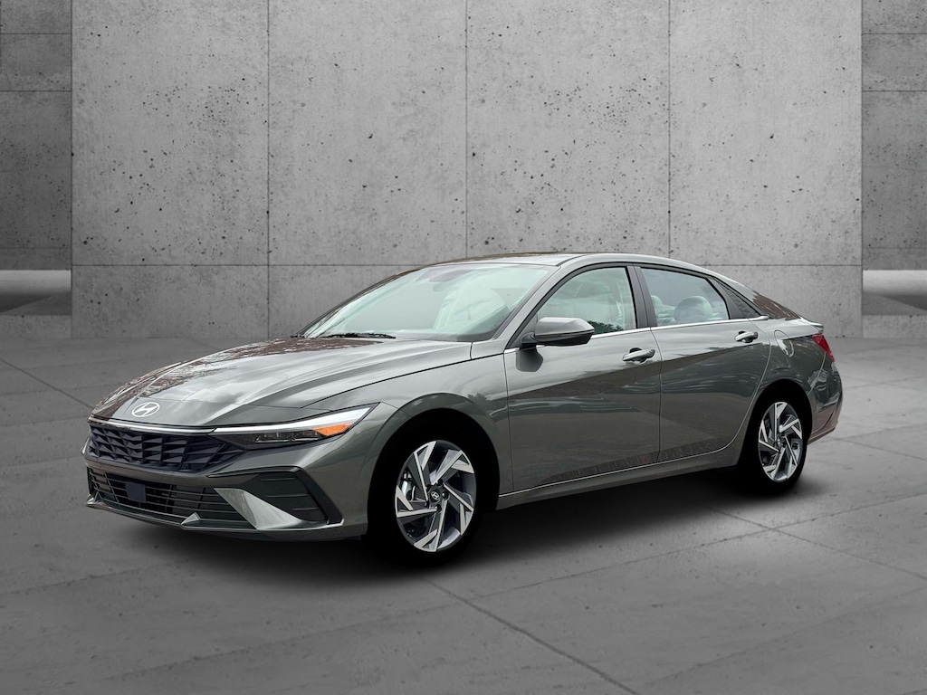 New 2026 Hyundai Elantra Limited Sedan