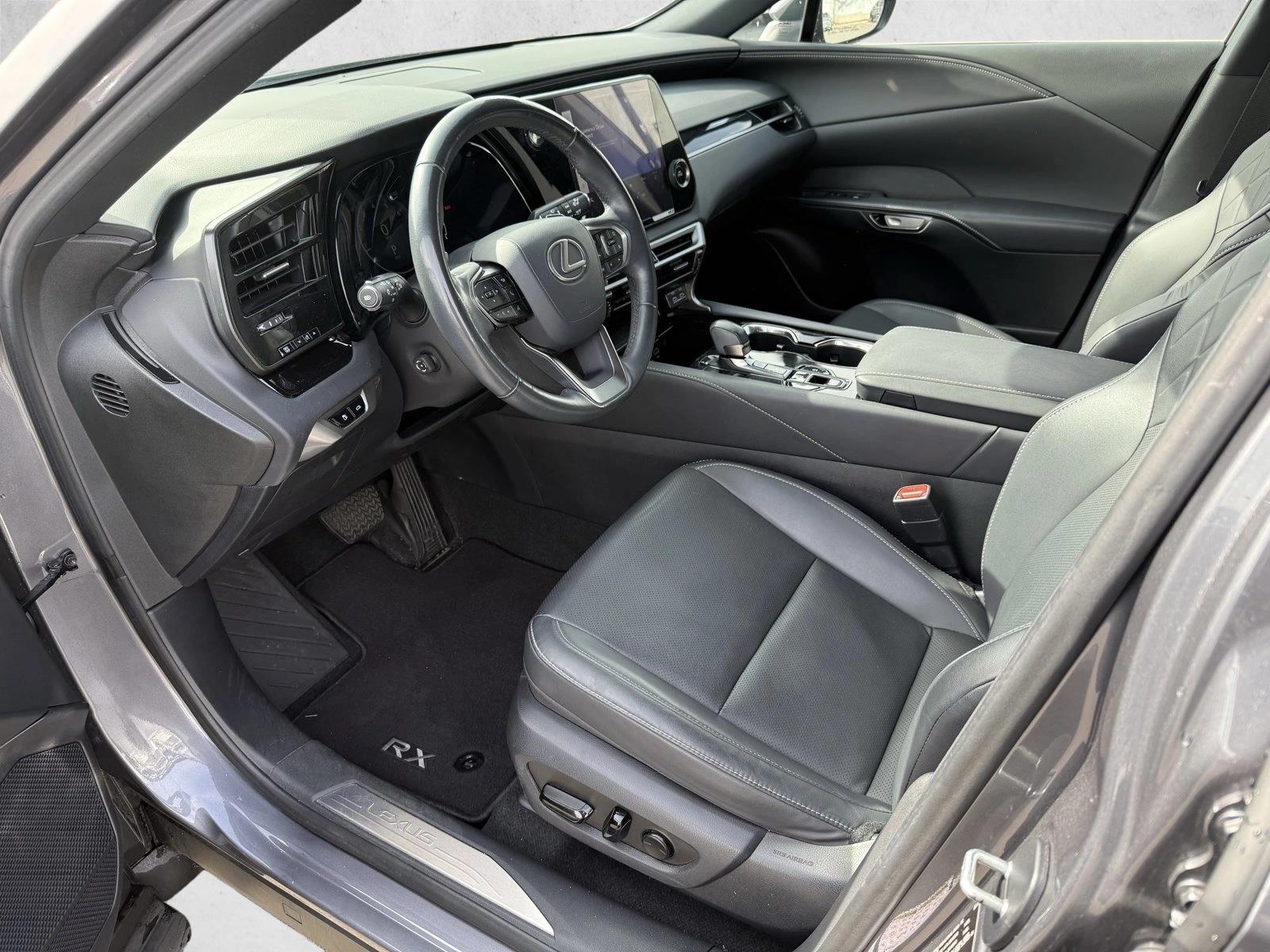 2023 Lexus RX 350 - Photo 9