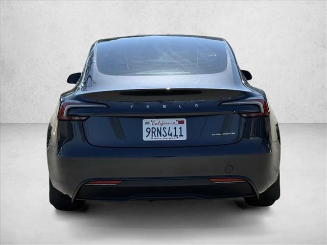 2025 Tesla Model 3 Long Range photo 6