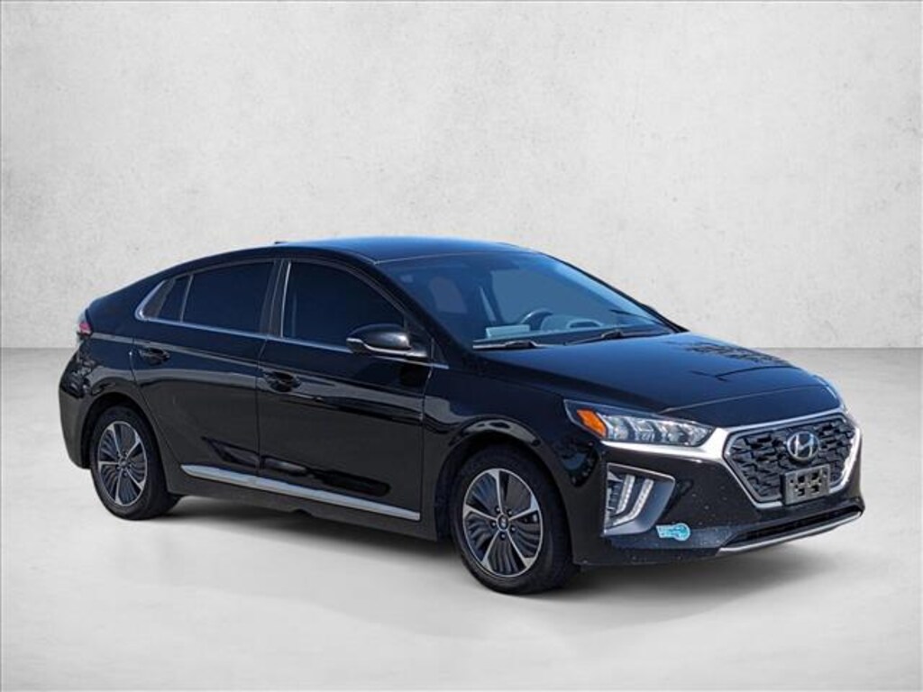 Used 2022 Hyundai Ioniq Plug-In Hybrid SEL Hatchback