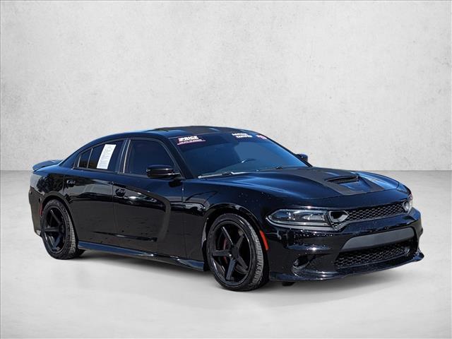 2019 Dodge Charger Scat Pack photo 3