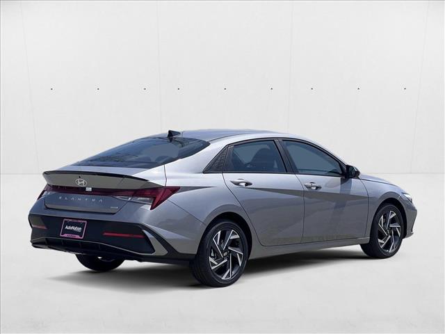 2025 Hyundai Elantra Hybrid SEL Sport photo 2