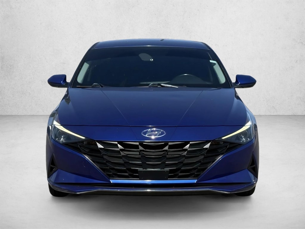 Used 2023 Hyundai Elantra SEL Sedan