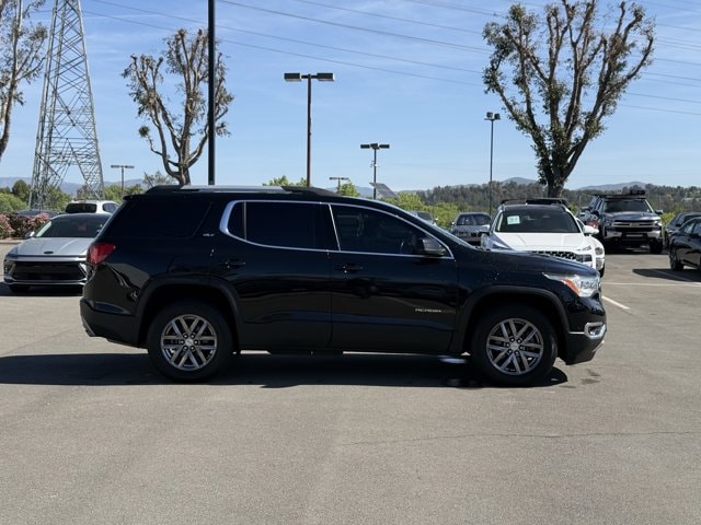 2017 GMC Acadia SLT-1 photo 4