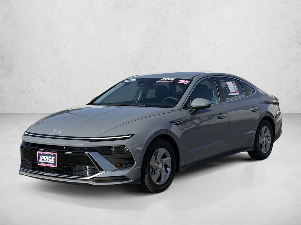 Certified 2025 Hyundai Sonata SE Sedan