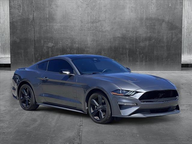 2022 Ford Mustang EcoBoost photo 3