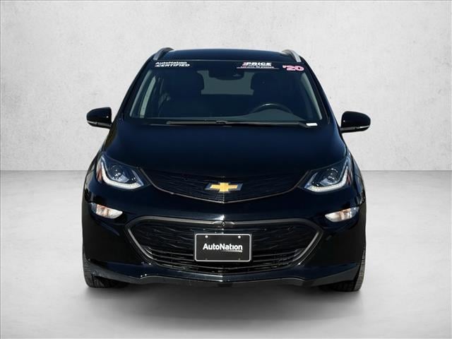 Used 2020 Chevrolet Bolt EV Premier with VIN 1G1FZ6S00L4115932 for sale in Santa Clarita, CA