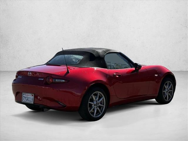 2017 Mazda Mazda MX-5 Miata Sport photo 5