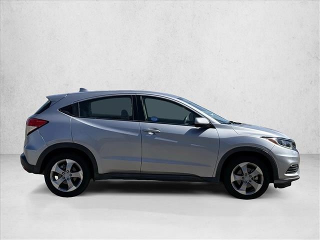2022 Honda HR-V LX 2WD photo 4